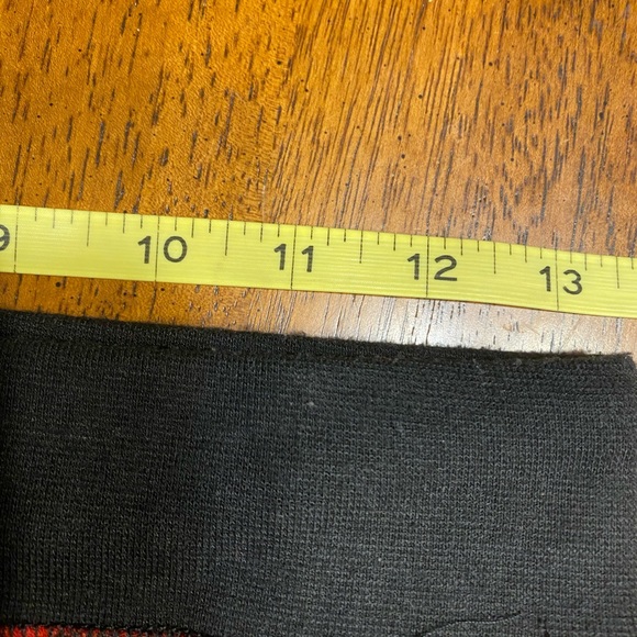 Fruit of the loom, buffalo plaid long Johns. Size small - Picture 9 of 9